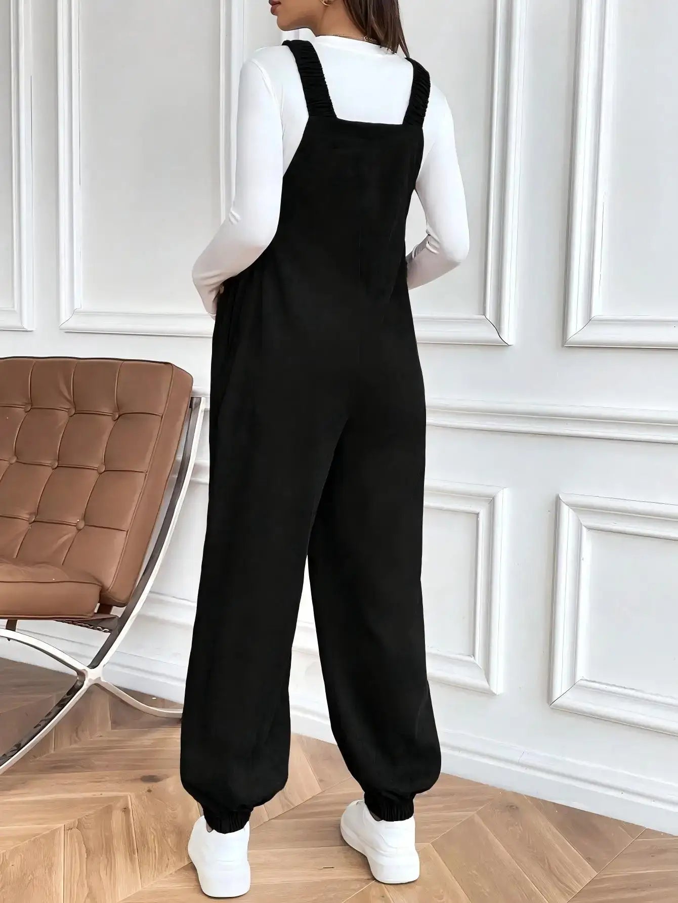 Salopette Maternité Noire en Velours Côtelé